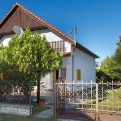 Holiday home in Balatonfenyves 18368
