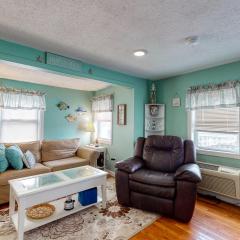 Hampton Beach Hangout & Nancy's Villa