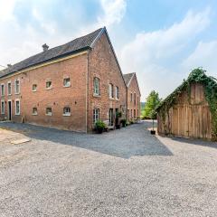 Magnificent Holiday Home in Sint Martens Voeren with Garden