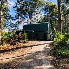 LAKE VIEW CHALET Australia Zoo close by