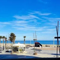 F2 entier CANET VUE MER // BALCON + PARKING