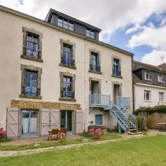 Peaceful gîte in Englancourt with terrace