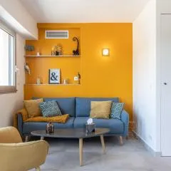 LB Vacation Rentals I Cannes Center, Renovated Apartment with Balcony, Ideal for Holidays or Congress!