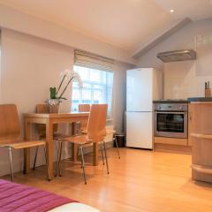 12 런던 스트리트 아파트먼트(12 London Street Apartments)