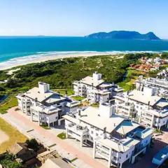 Apartamento na Praia do Campeche