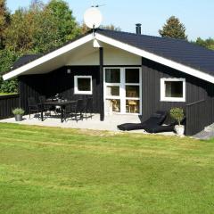 6 person holiday home in Oksbøl-By Traum