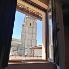 Apartamentos Turísticos Villa y Corte