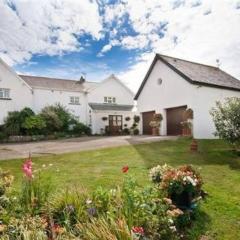 1-Bed Cottage on Coastal Pathway in South Wales