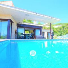 V&V LLORET- Villa Nicole