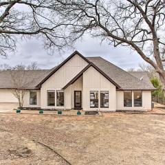 Lake Texoma Retreat with Deck Less Than 1 Mi to Marina!