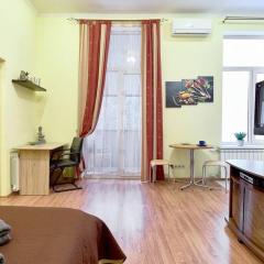 L16 - NICE STUDIO - 1 BEDROOM and 1 LIVING room on MAIN street- COSY APARTMENT IN CENTER CITY near Gulliver Mall