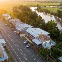 River View on Swan