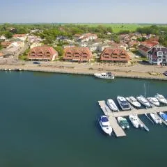hafennahe Ferienwohnung mit Balkon und Meerblick - Hafenhäuser Wiek Wohnung 13