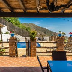 Malaga mountains winehouse with private pool