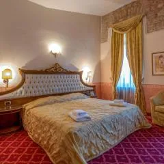 Alexios Luxury Hotel