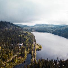 Chute Lake Lodge