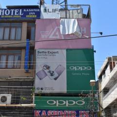 Hotel Kashmir Inn