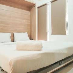 Lovely and Strategic Studio at Green Pramuka Apartment By Travelio