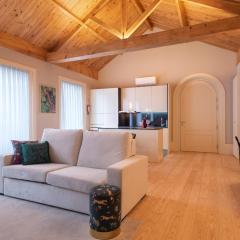 CC Downtown Palace - J