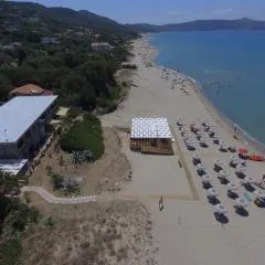 Residence Le Palme - Appartamenti sul mare - Spiaggia tra Palinuro e Caprioli