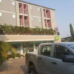 Room in Lodge - Solab Hotel and Suites Ikeja