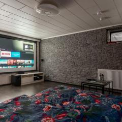 Home Cinema Kassel with Netflix and Disney