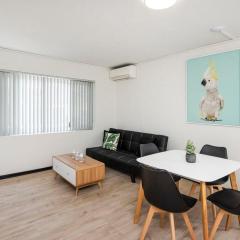 Comfortable 1 Bedroom Apartment in South Perth