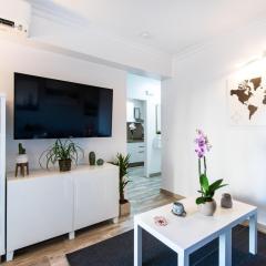 Beachfront apartment Puerto Marina