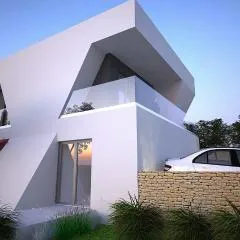 Villa Skyline- near beach and city center with heated pool