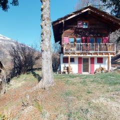 Idyllic chalet in Evolène, with view on the Dent Blanche and the mountains