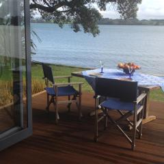 Absolute Waterfront Serenity Near Auckland