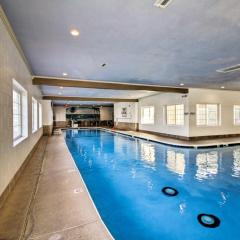 Unit 3 Mi to Branson Strip! Pool, Step-Free Access