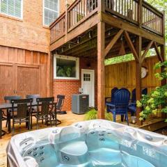 Saluda Proper Downtown Saluda contemporary downtown Mountain Luxury HOT TUB TIEC