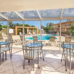 WorldMark Palm Springs - Plaza Resort and Spa