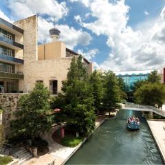 Grand Hyatt San Antonio River Walk