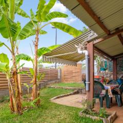 Studio avec vue sur la mer jardin clos et wifi a Saint Paul a 8 km de la plage