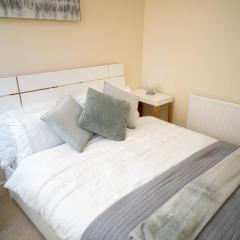 Comfy Spacious Apartment in Canary Wharf