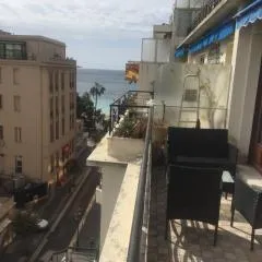 Appartement Carré d'Or Vue sur Mer