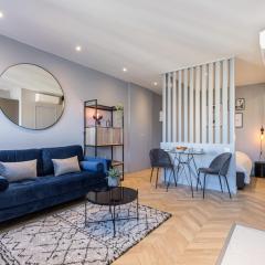 1 SU EDE - Dernier etage Ascenseur - 1 min Plage et Zone Pietonne