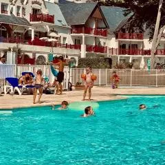 Appartement dans résidence de standing avec terrasse et vue mer