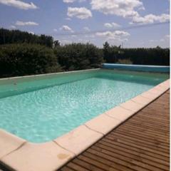 Maison 3 étoiles avec piscine et jacuzzi extérieur près de Sarlat