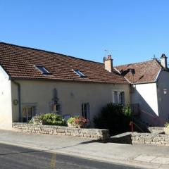 Gîte Perrancey-les-Vieux-Moulins, 3 pièces, 4 personnes - FR-1-611-22