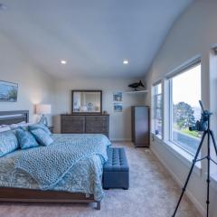 Oceanview Townhome - Pet Friendly - Sleeps 6 - King