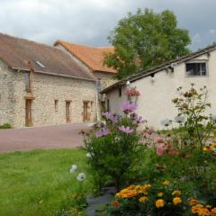 Gîte Moulins-le-Carbonnel, 5 pièces, 12 personnes - FR-1-410-132