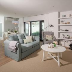 Simple&Charming Guest Apartment