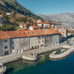 18th Century Villa in the UNESCO Bay of Kotor