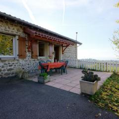 Gîte Saint-Héand, 3 pièces, 4 personnes - FR-1-496-130