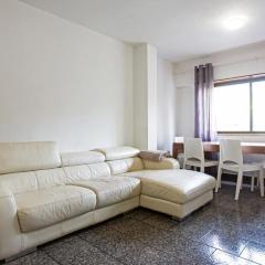 Charming 2 Bedroom Apartment in Lisbon