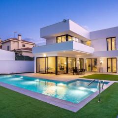 Villa swimming pool Malaga