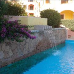 Residence Nausicaa pool view